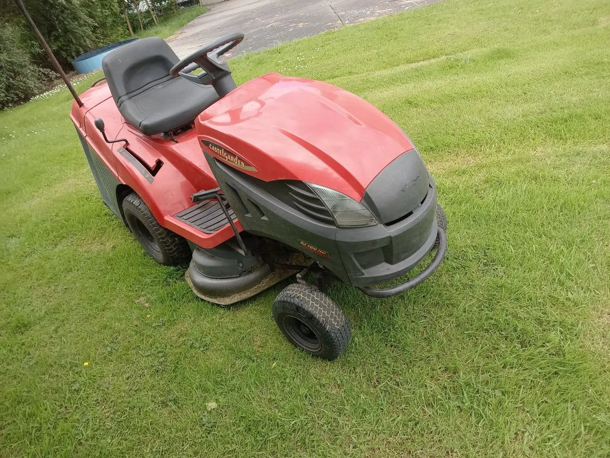 Castlegarden Ride on Lawnmower 36in - Image 1