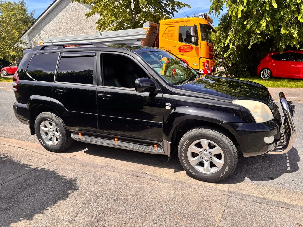 Toyota landcruiser - Image 4