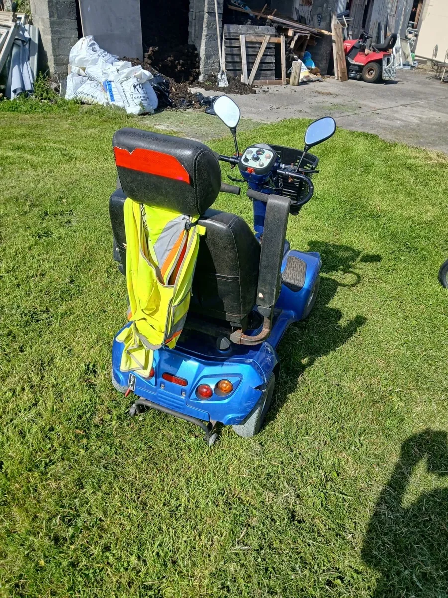 Mobility scooter - Image 2