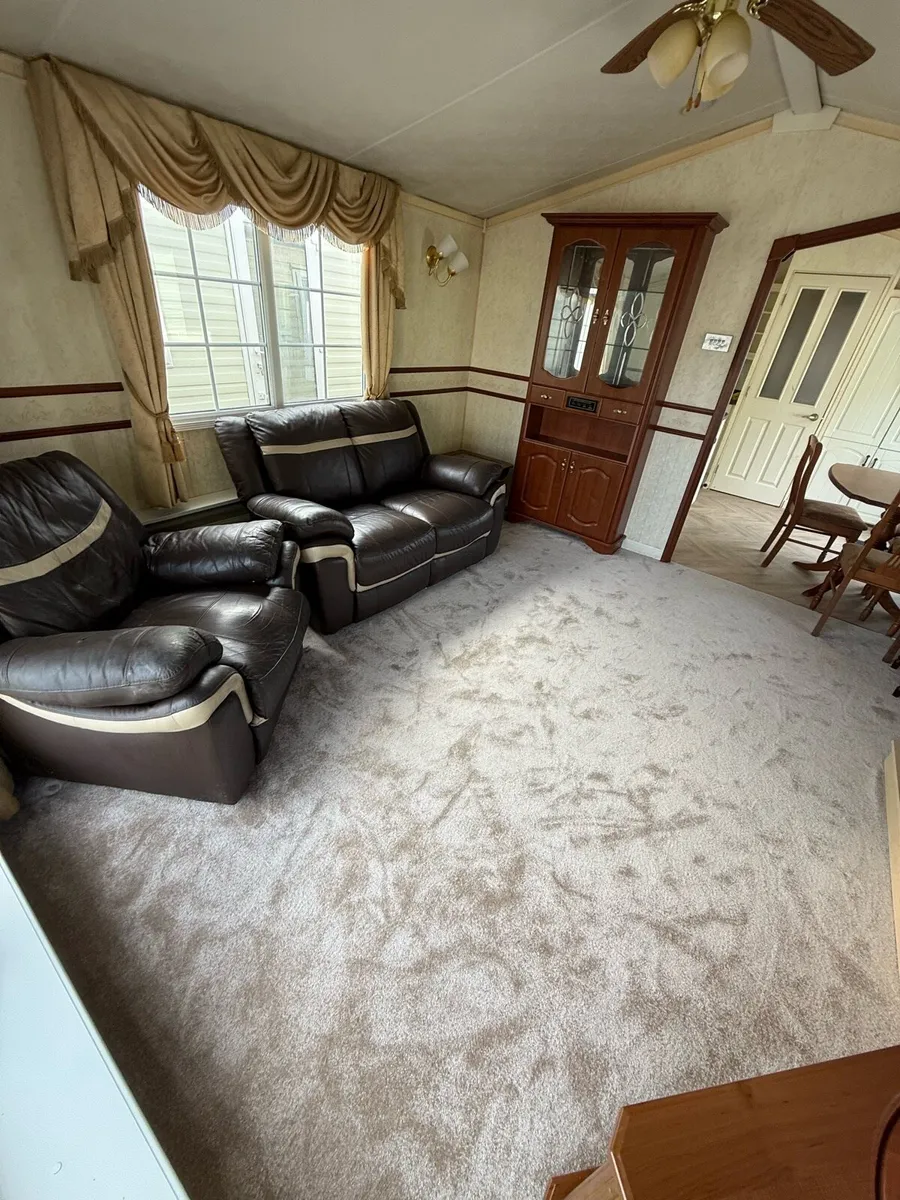 Willerby Vogue 38-12.6 2 bed  TPS caravans - Image 4