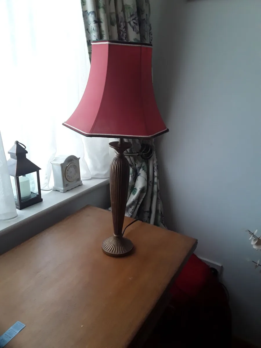 Lovely tall elegant red lampshade - Image 2