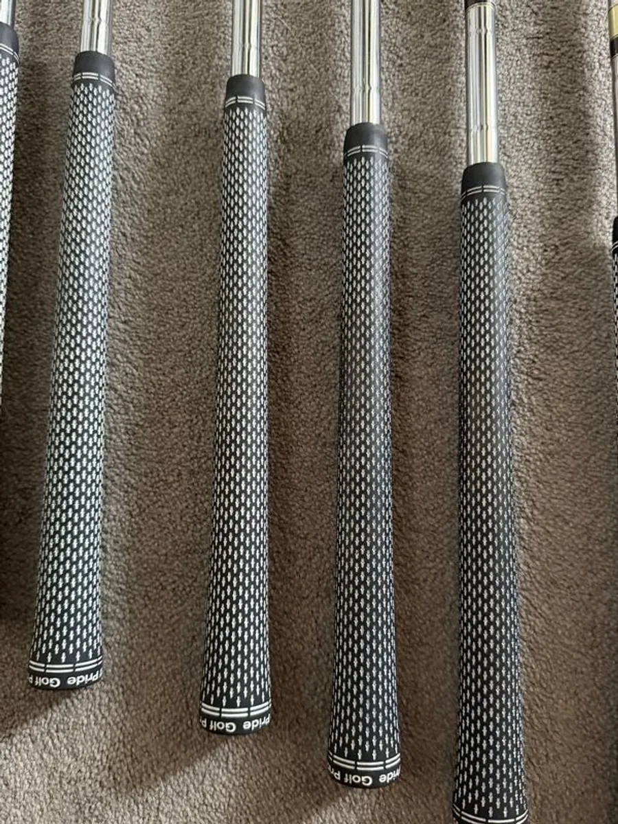 Titleist 718 AP1 Irons 4-PW - Image 3
