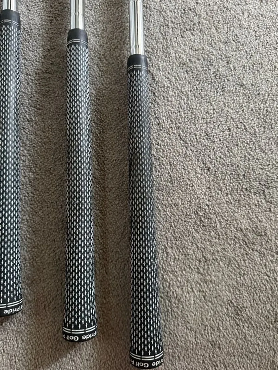 Titleist 718 AP1 Irons 4-PW - Image 4