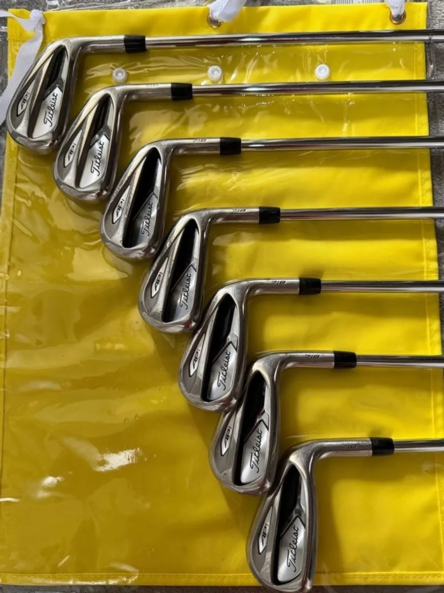 Titleist 718 AP1 Irons 4-PW - Image 1