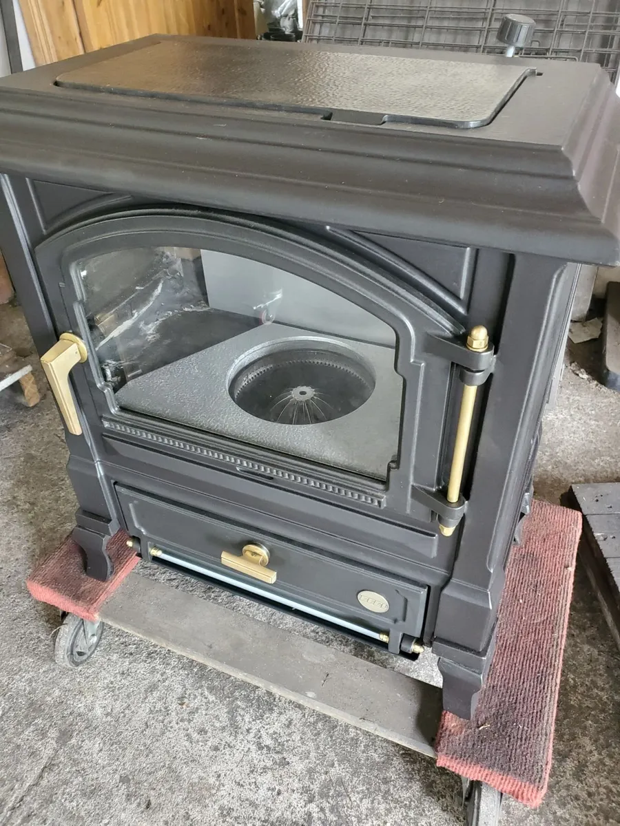 Nestor Martin/Efel 9kw oil stove Reconditioned - Image 4