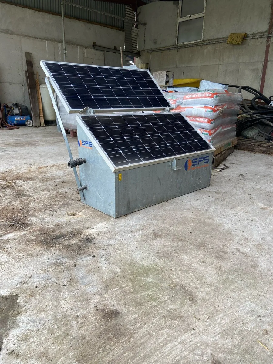 Solar powered water pump - Image 2