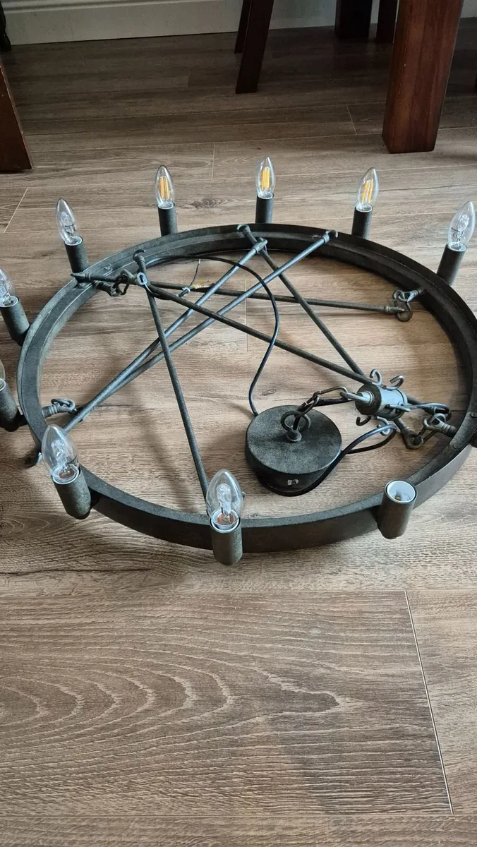 Antique style metal chandelier - Image 1