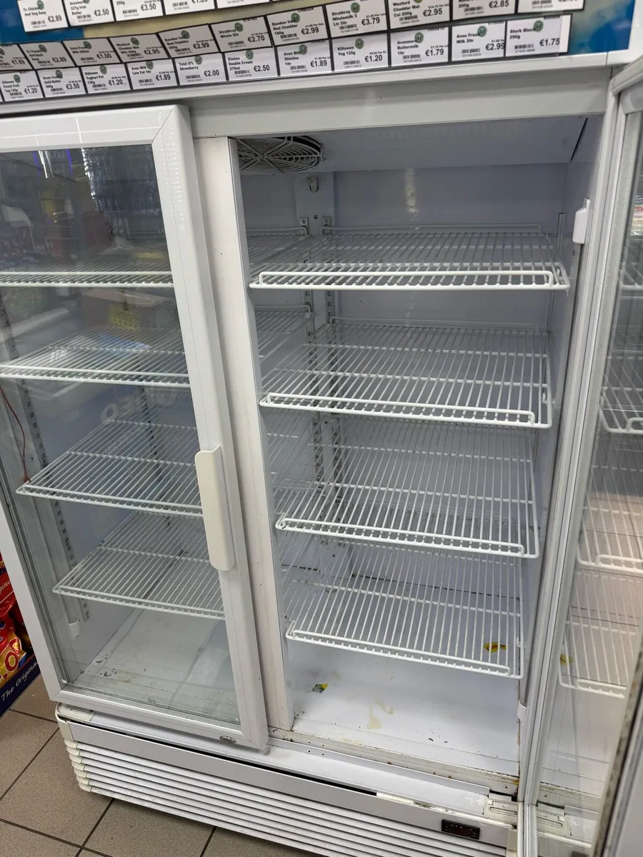 Double Door 780L Commercial Fridge - Image 3