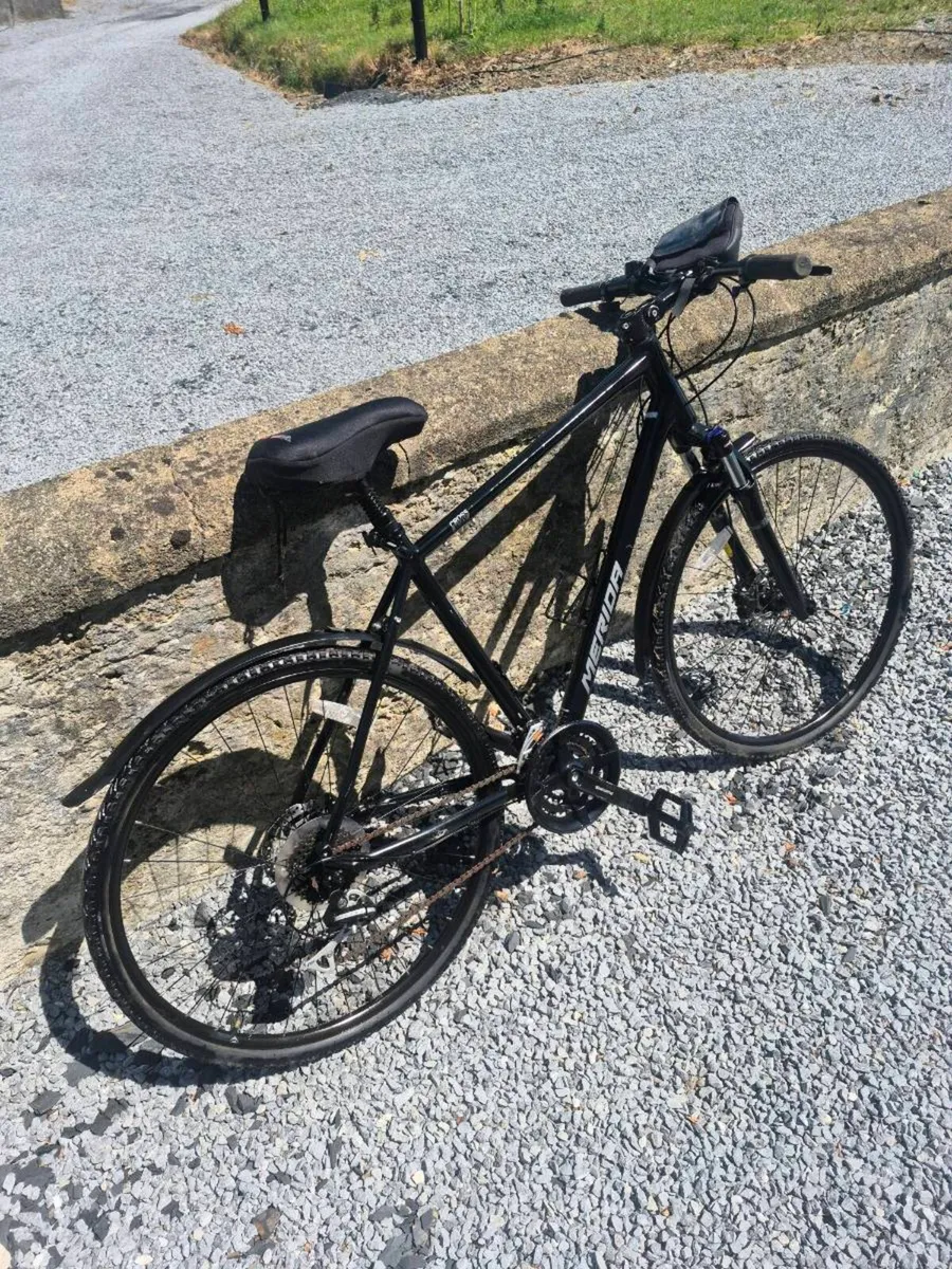 Merida cross way 20 bike.  As new. Can deliver - Image 2