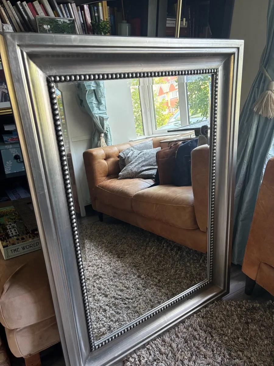 Beautiful Wall Mirror - Image 1