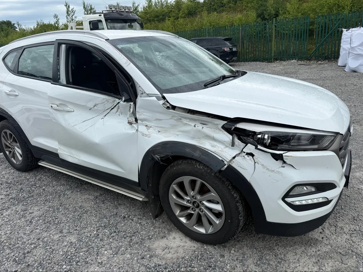 Hyundai Tucson - Image 1