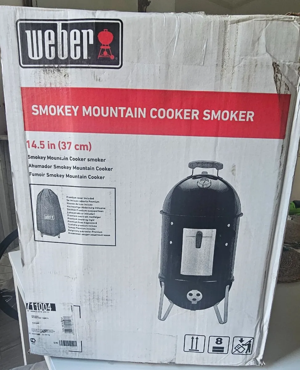 Weber Smokey Mountain Cooker Smoker 14.5" (37cm) - Image 1