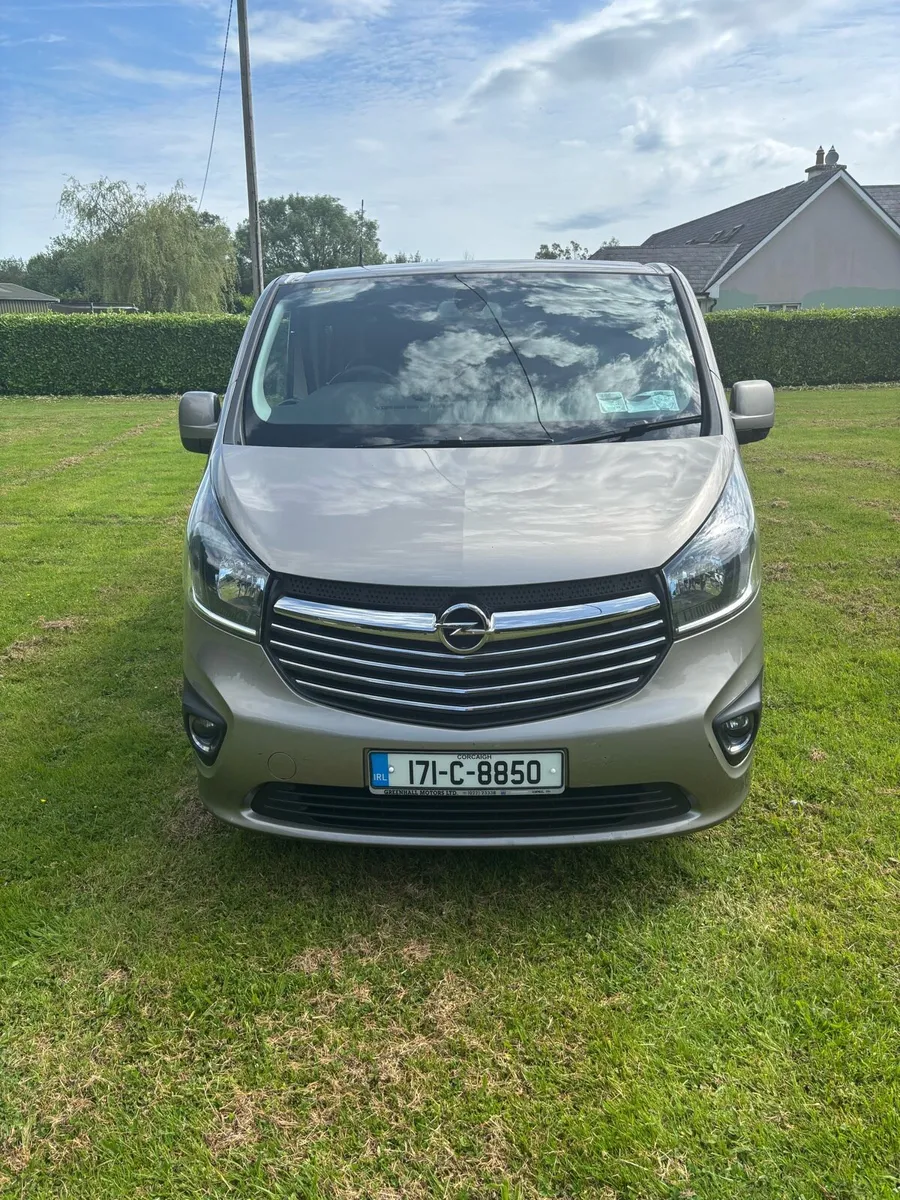 Opel vivaro crew cab van - Image 1