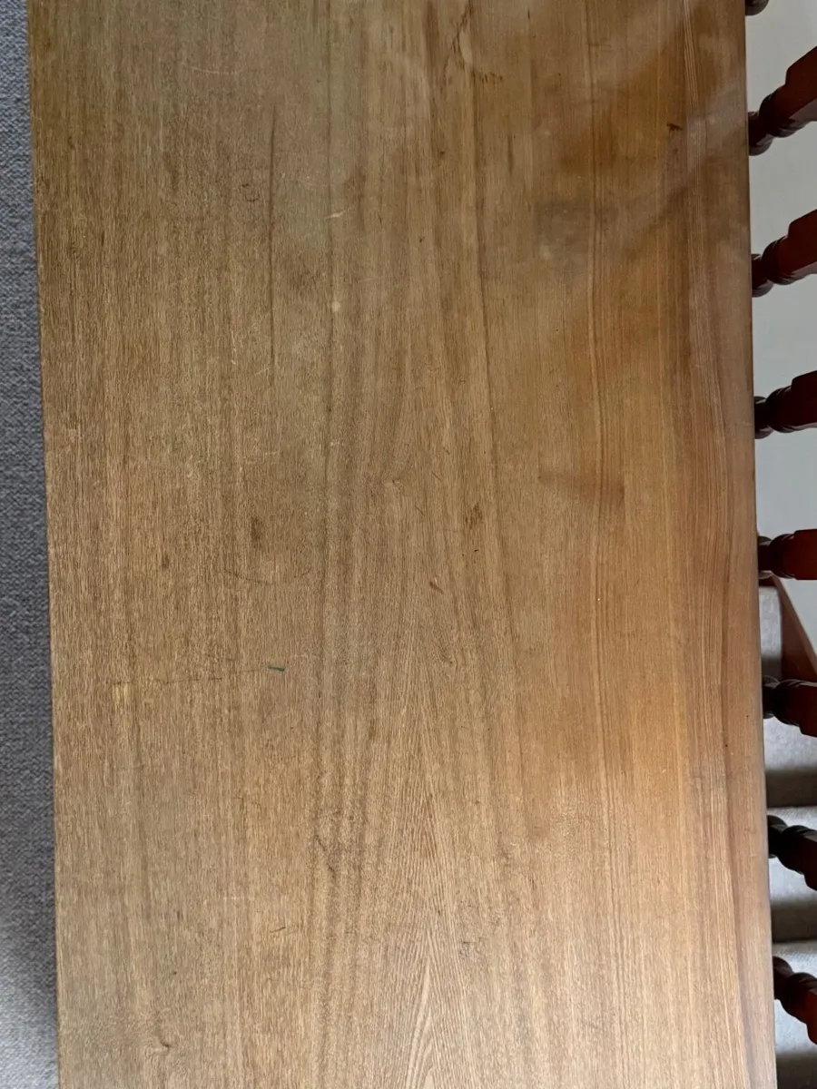 Solid oak computer desk - Image 1