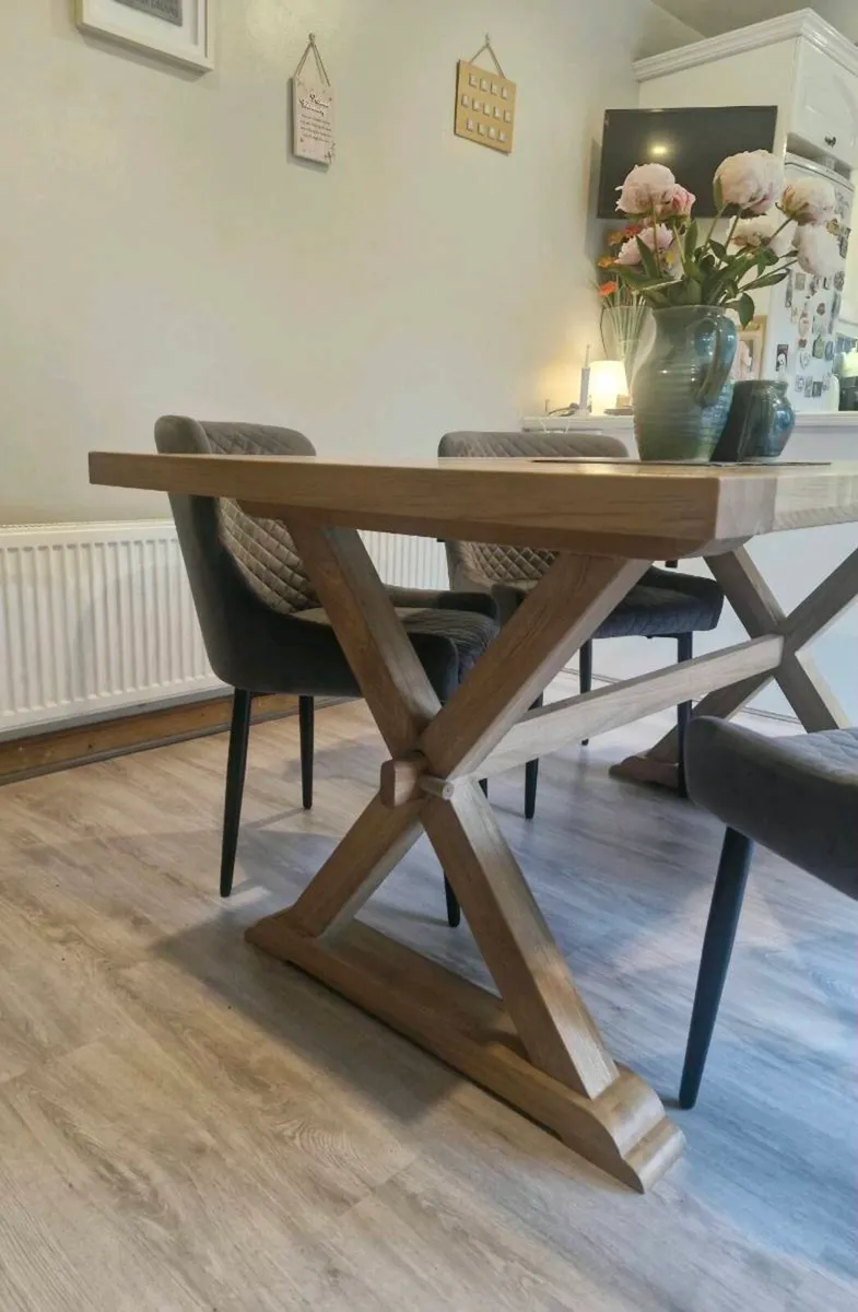 Kitchen Table & Chairs - Image 3