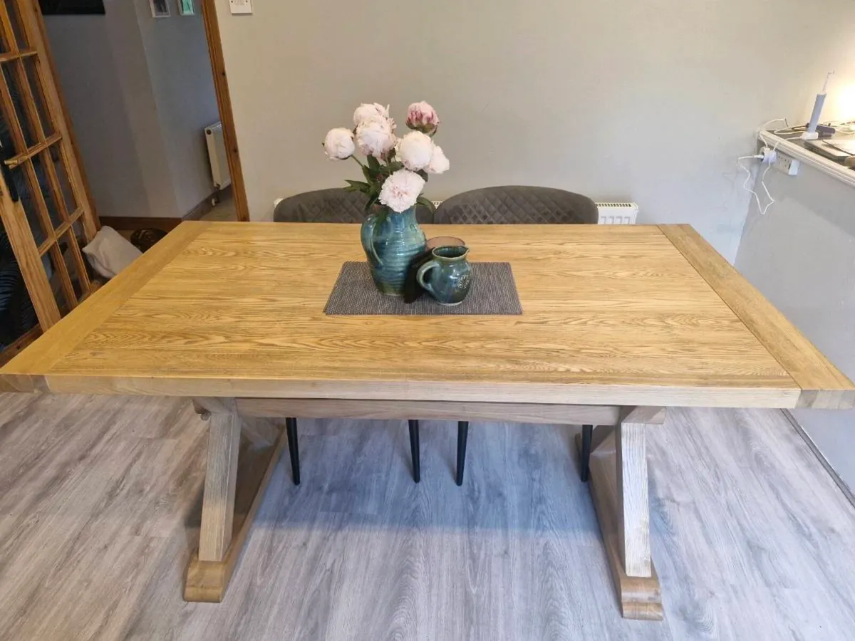 Kitchen Table & Chairs - Image 4
