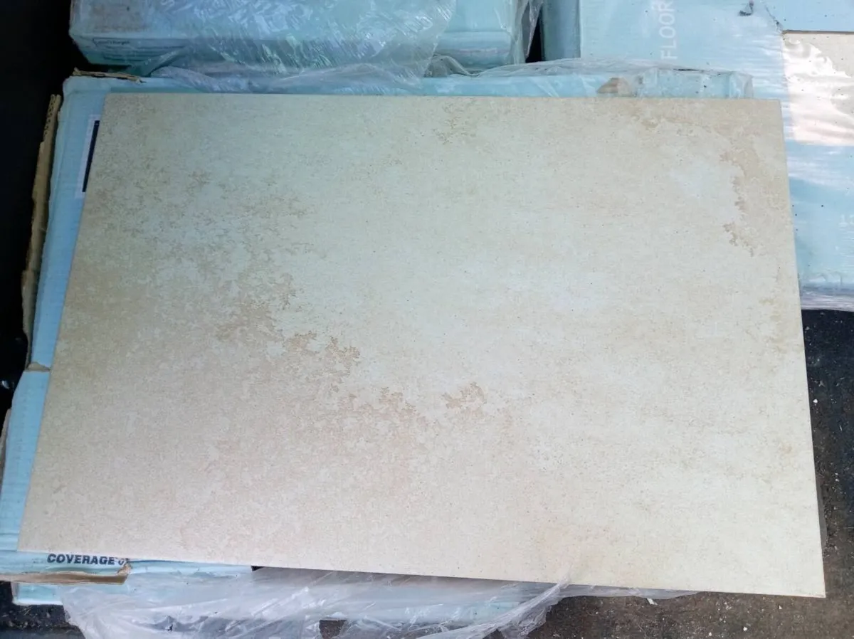 Seletion of tiles - Image 2