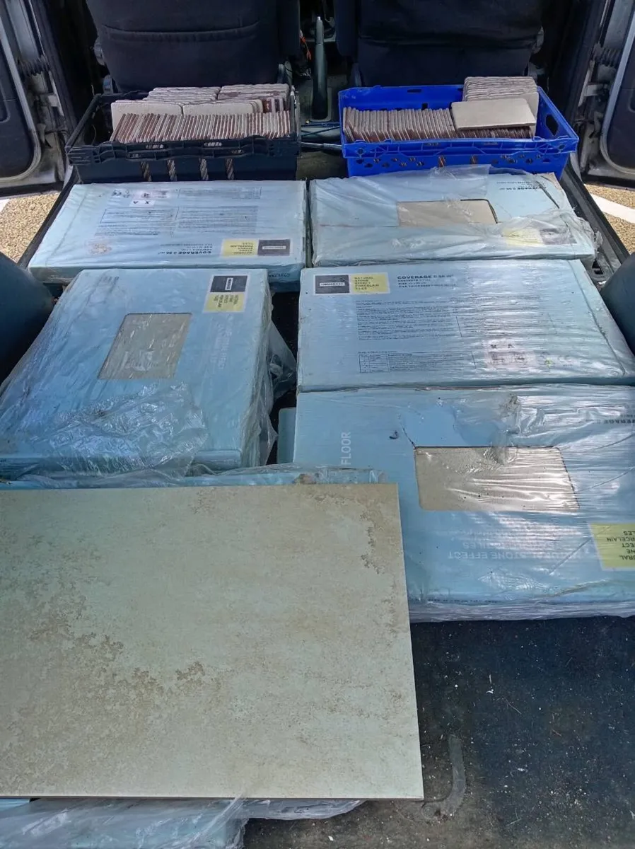 Seletion of tiles - Image 1