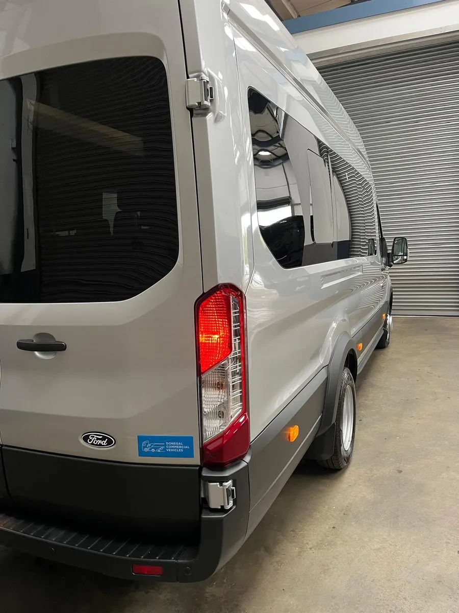 2025 Ford Transit Minibus Trendline 165bhp - Image 2
