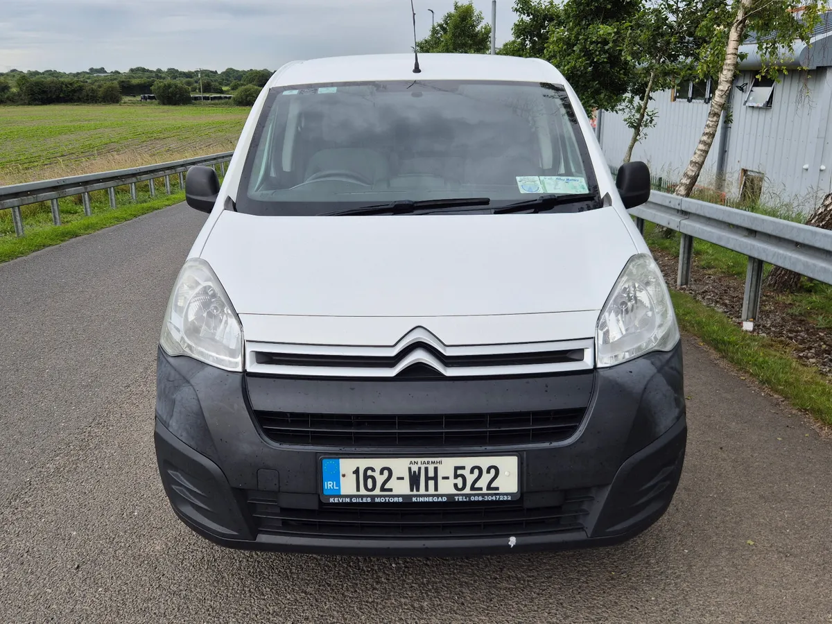 2016 Citroen Berlingo LWB  \ 3 Seats - Image 2