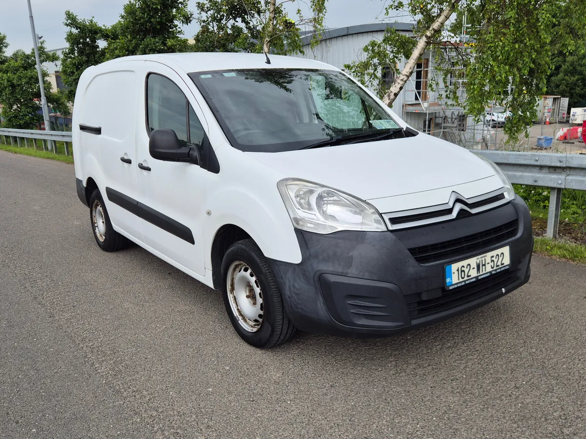 2016 Citroen Berlingo LWB  \ 3 Seats - Image 3