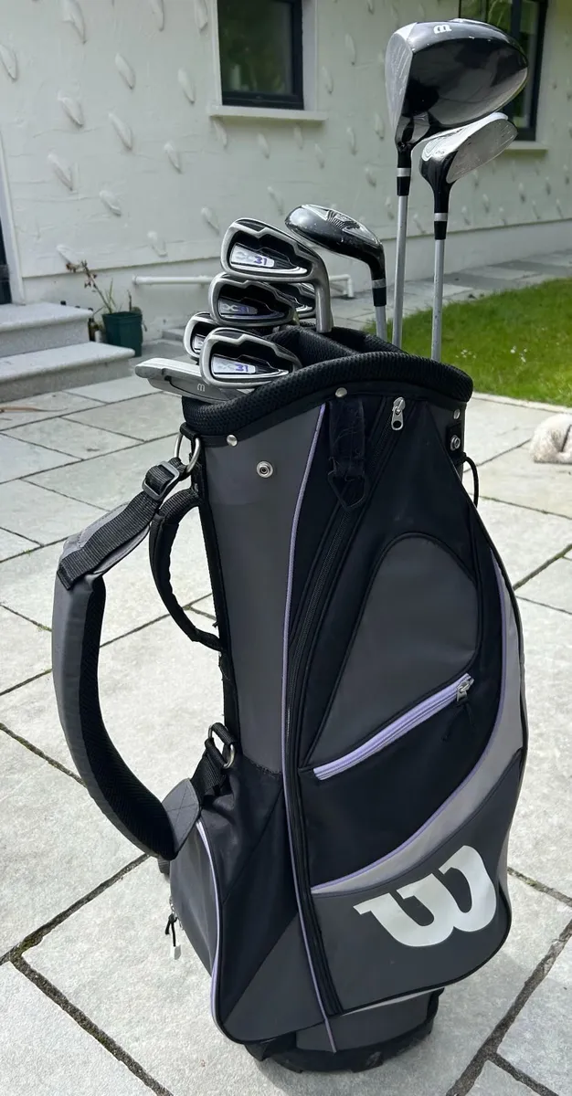Ladies Wilson X31 Golf Club Set and Other Clubs - Image 2