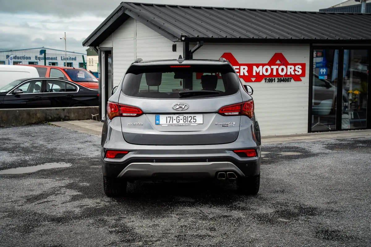 2017 HYUNDAI SANTA FE  EDITION 2 SEATER COMMERCIAL - Image 4