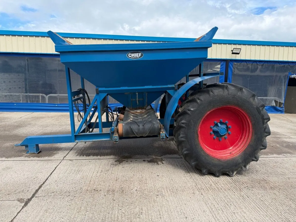 AUGHRIM ENGINEERING CHIEF SINGLE AXLE STONE CART - Image 4