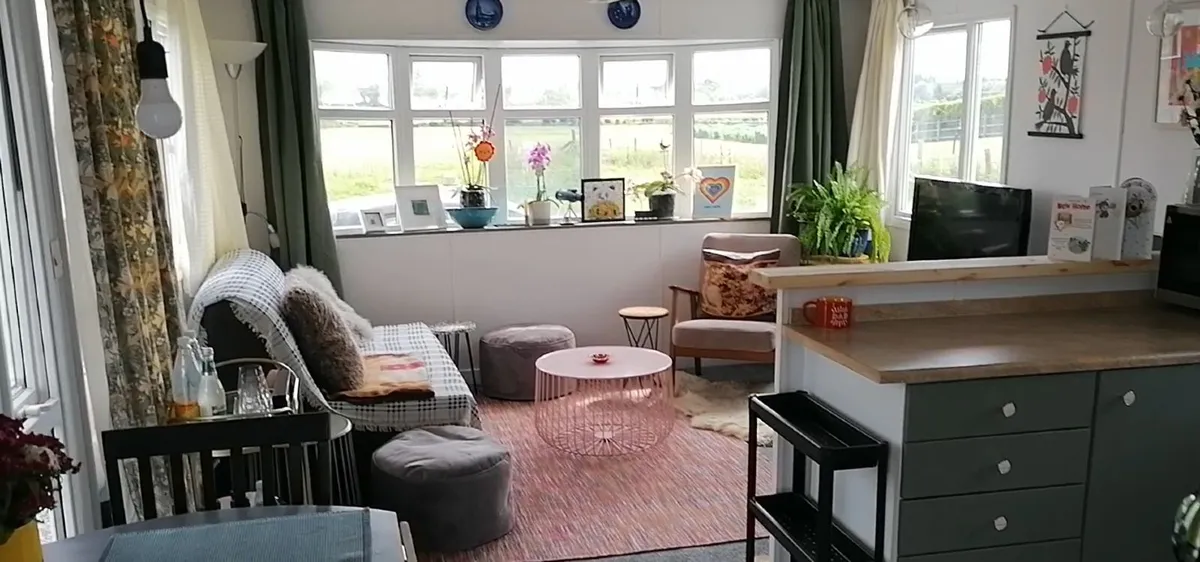 Mobile Home for Sale - Image 1