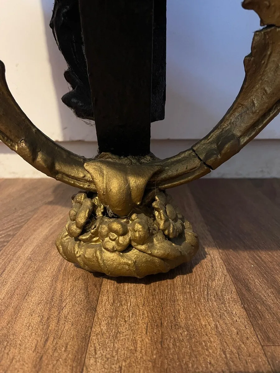 Antique mirror with shelf - Image 4