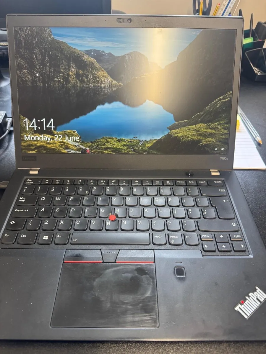 Lenovo ThinkPad T480s - Image 1
