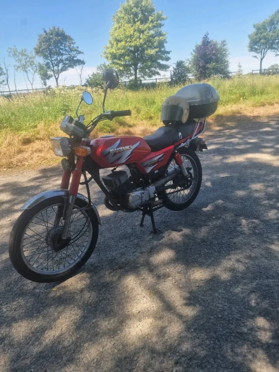 SUZUKI AX 100  year 2000 - Image 1
