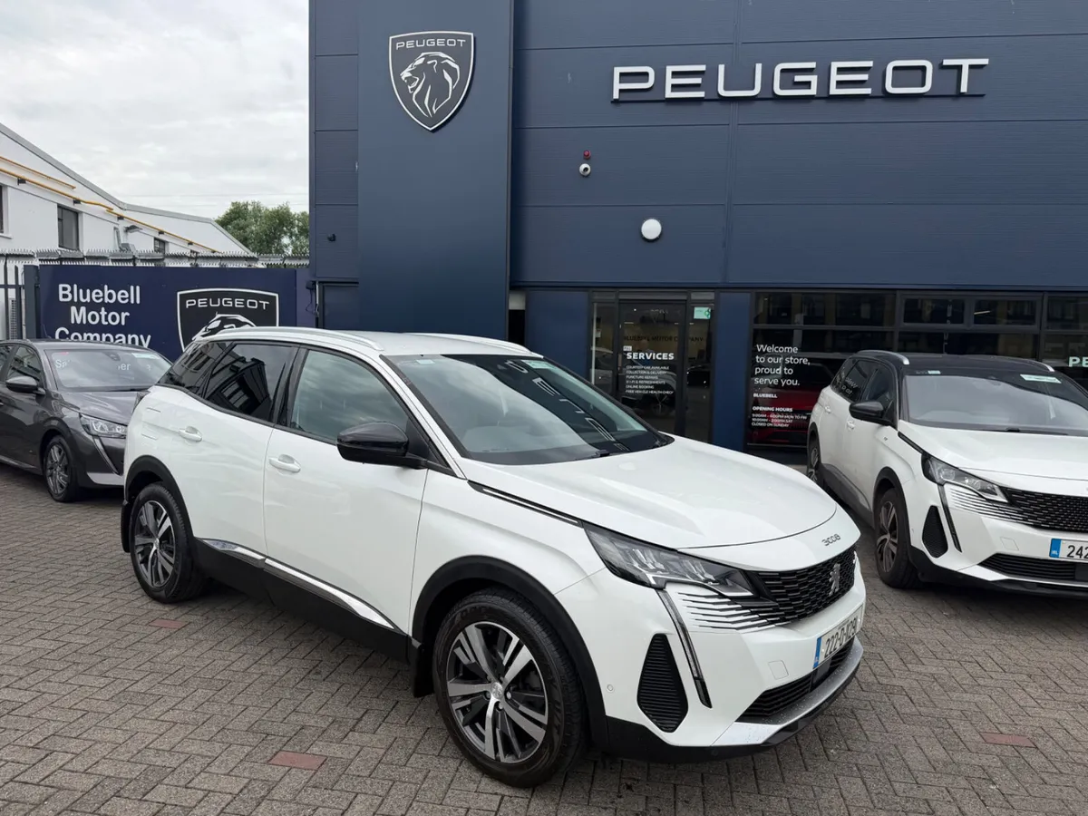 2022 Peugeot 3008 Allure Commercial - Image 2