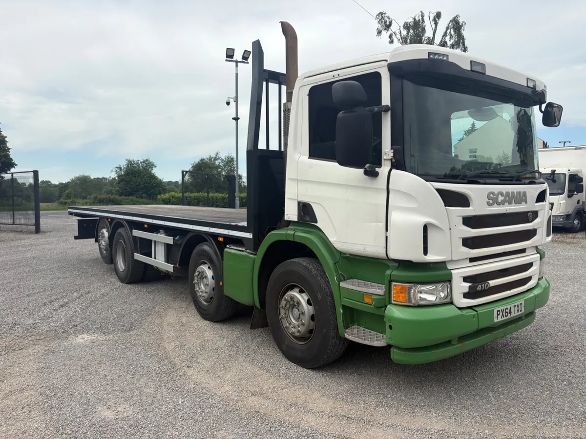 2014 Scania P410 8x2 28Ft Flatbed - Image 2