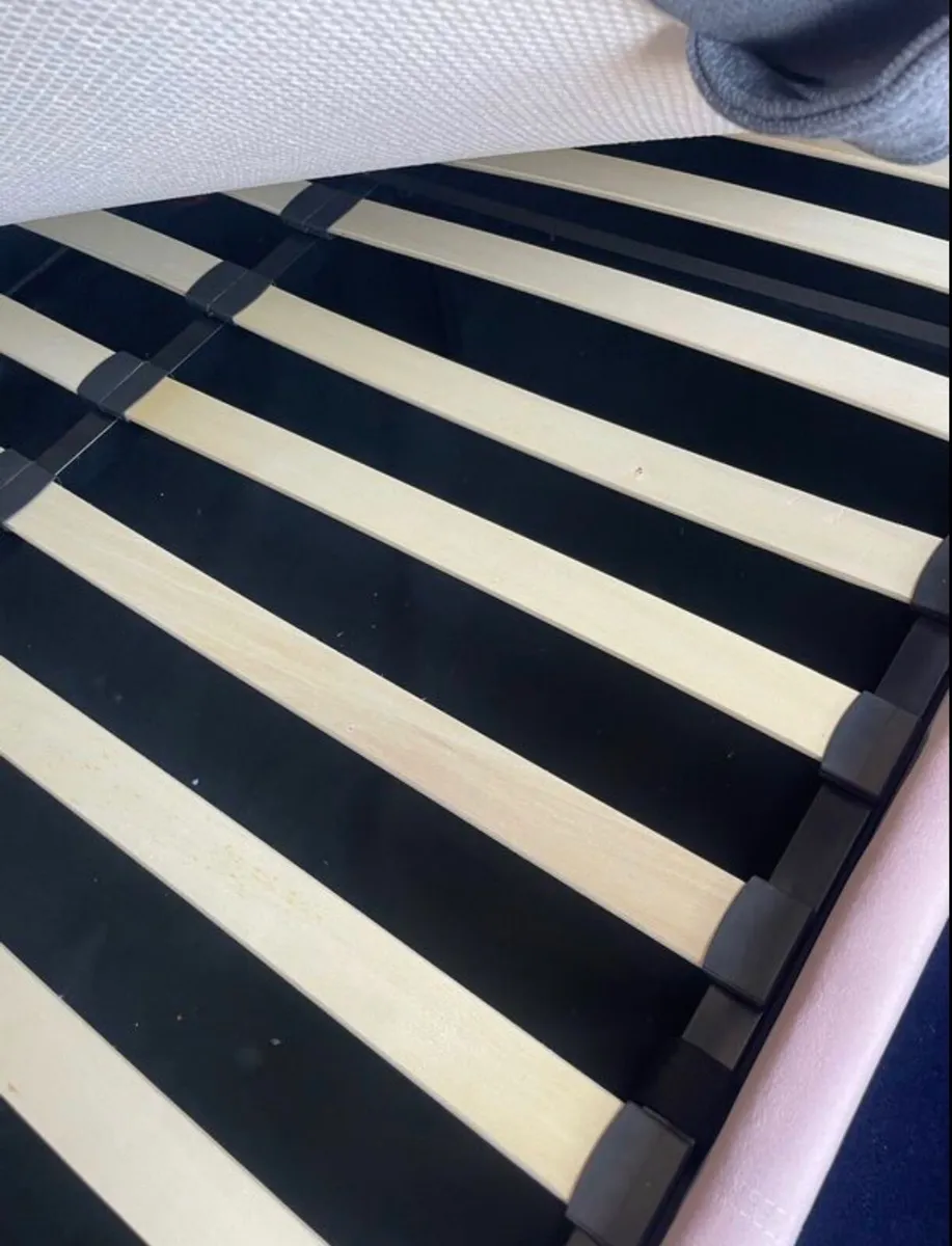 Double Bed - Image 3
