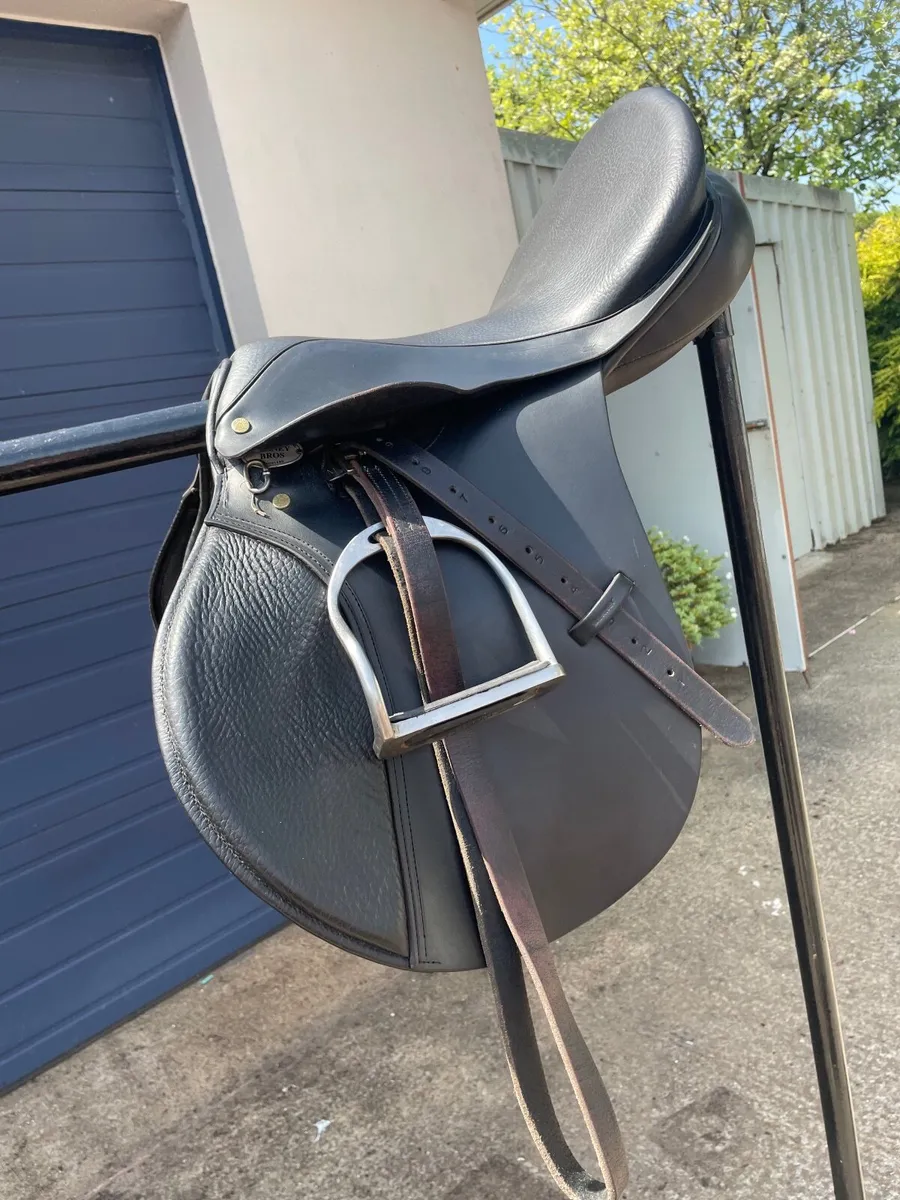 Berney Horse Saddle & Bridle - Image 1