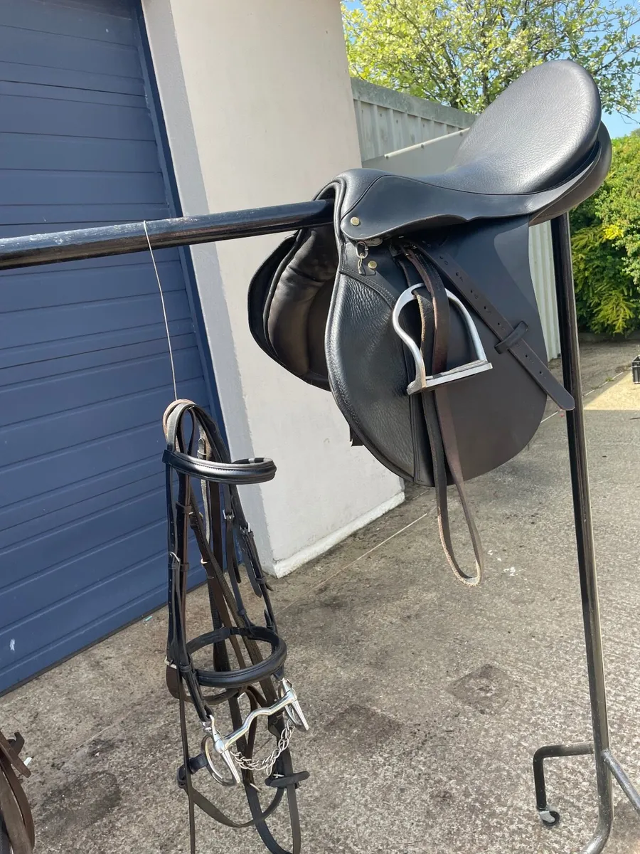 Berney Horse Saddle & Bridle - Image 2