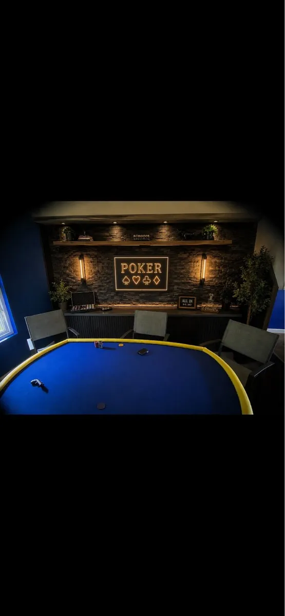 Poker table - Image 2