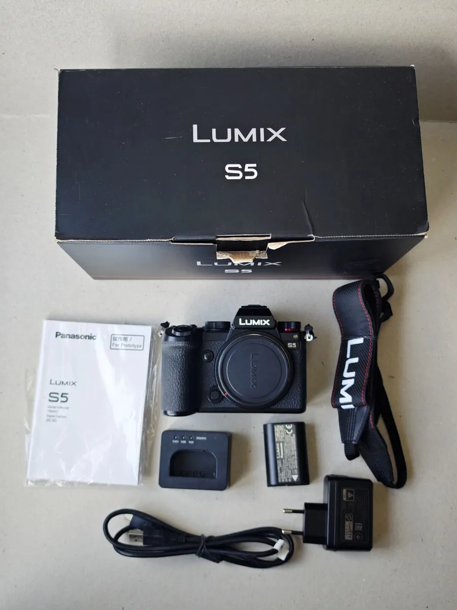 Panasonic Lumix S5 with 3306 shutter count - Image 1