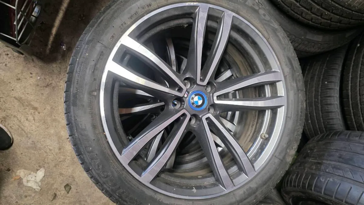 19" genuine bmw alloys - Image 2