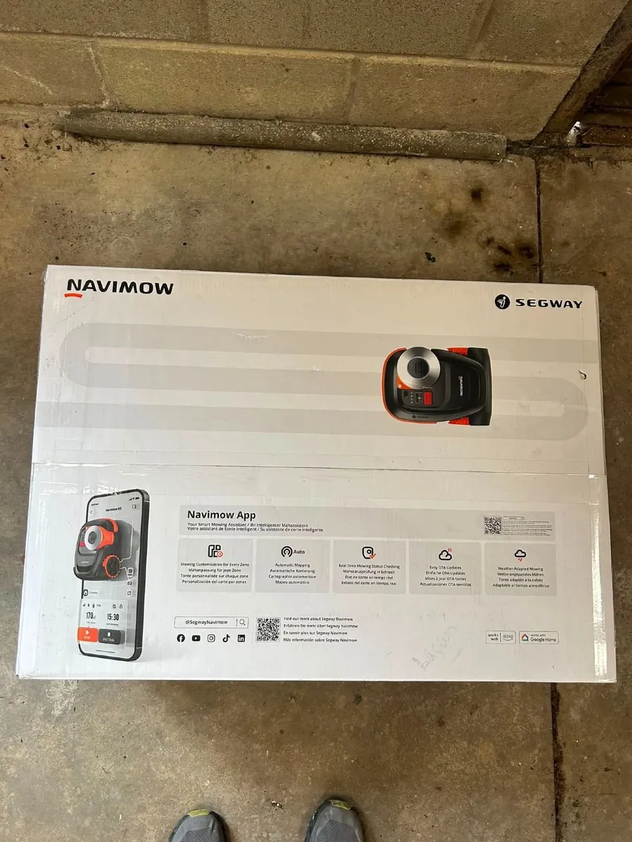 Segway Navimow H230 Robotic mower new in box - Image 2