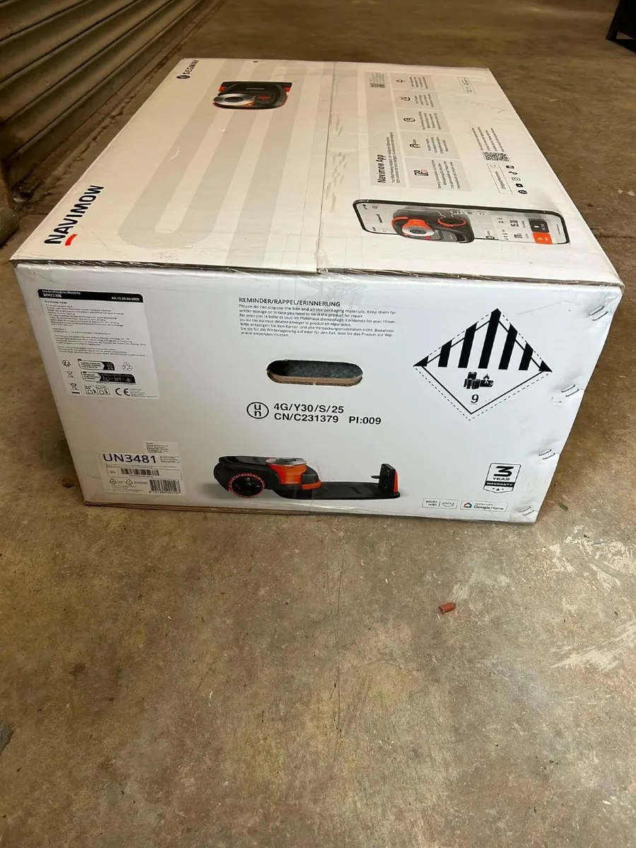Segway Navimow H230 Robotic mower new in box - Image 3