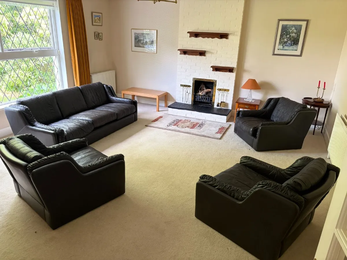 Soft Italian Leather 4 piece suite