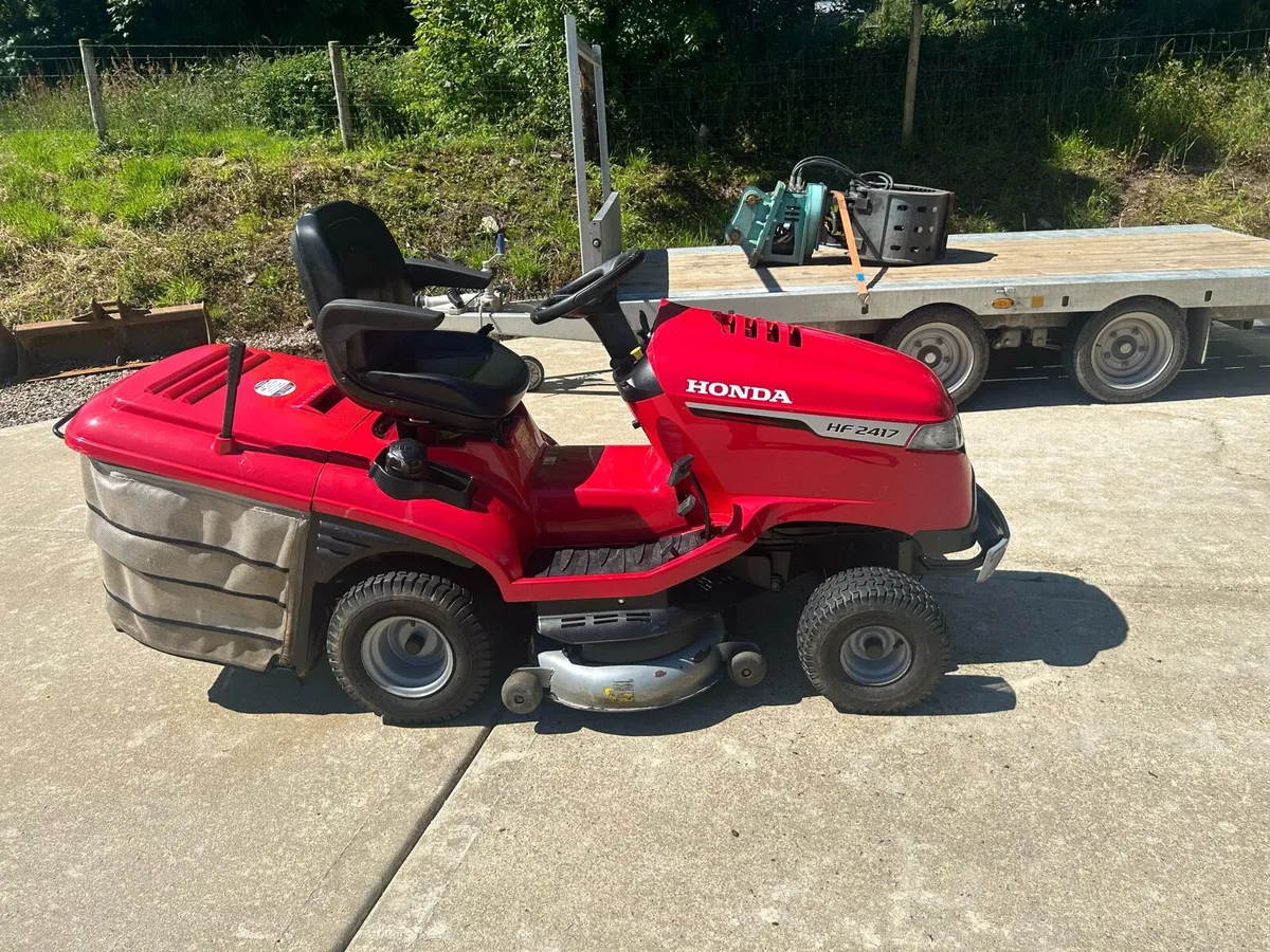 2020 Honda 2417 ride on mower 78.4hrs - Image 1