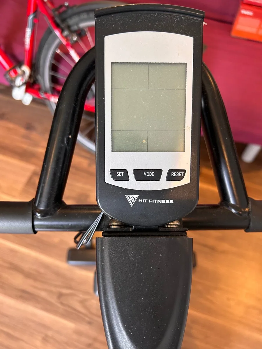 Excercise bike - Image 4