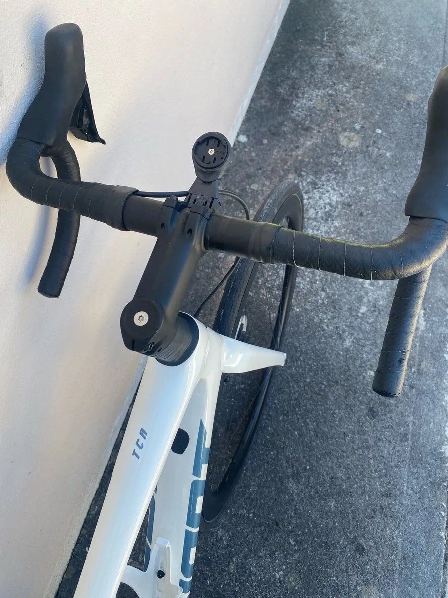 2024 GIANT TCR ADVANCED 1+ LIMITED EDITION BIKE - Image 4