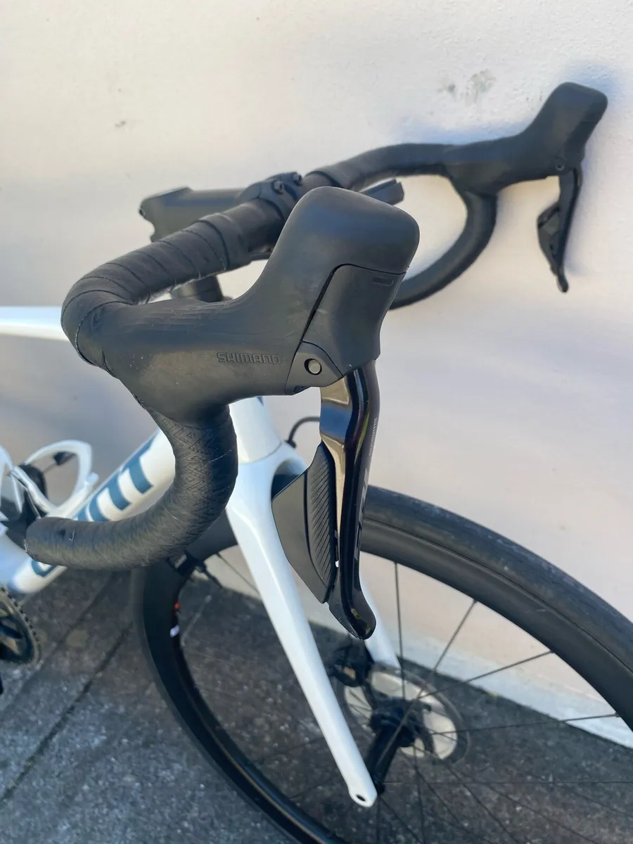 2024 GIANT TCR ADVANCED 1+ LIMITED EDITION BIKE - Image 3
