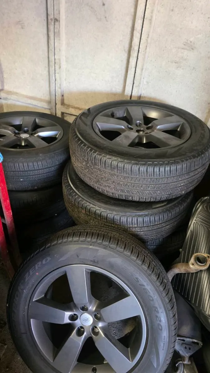 20" genuine Land-rover Defender alloys - Image 1