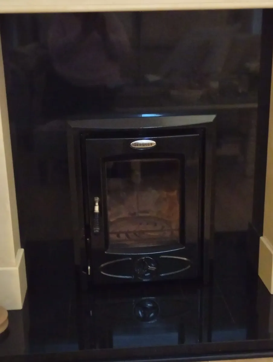 Stanley Cara Insert Stove - Image 4