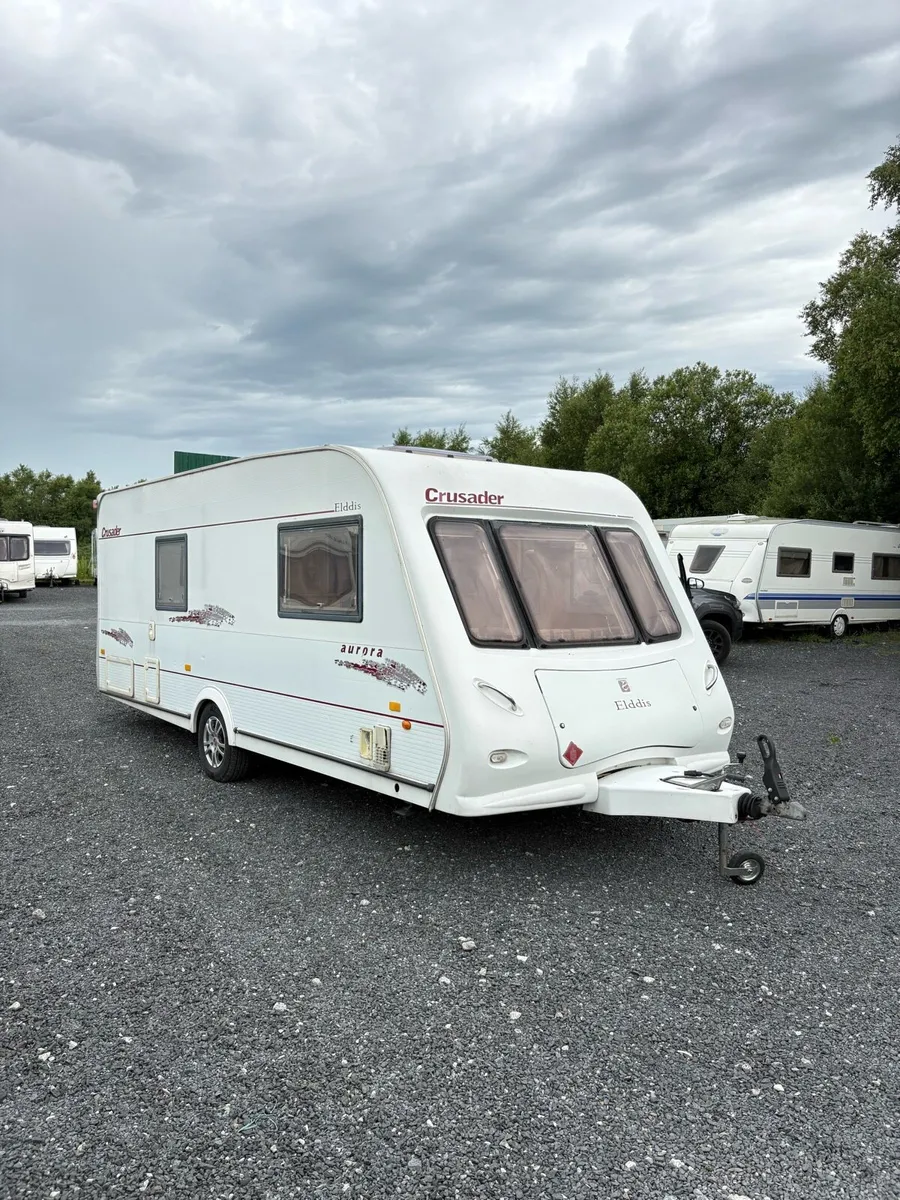 Elddis crusader 4 berth fixed bed Caravan - Image 2